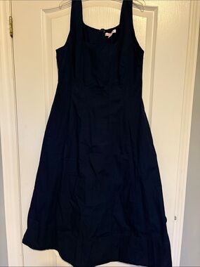 Joe Fresh Women’s Navy Blue Sleeveless A-Line Dress with pockets. Looks amazing!
